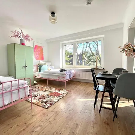 Appartement Modern - Ruhig - 20 Min Zur Perlebucht!